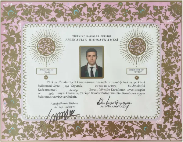 Адвокатская лицензия Fatih Barcin, выданная Союзом адвокатских палат Турции