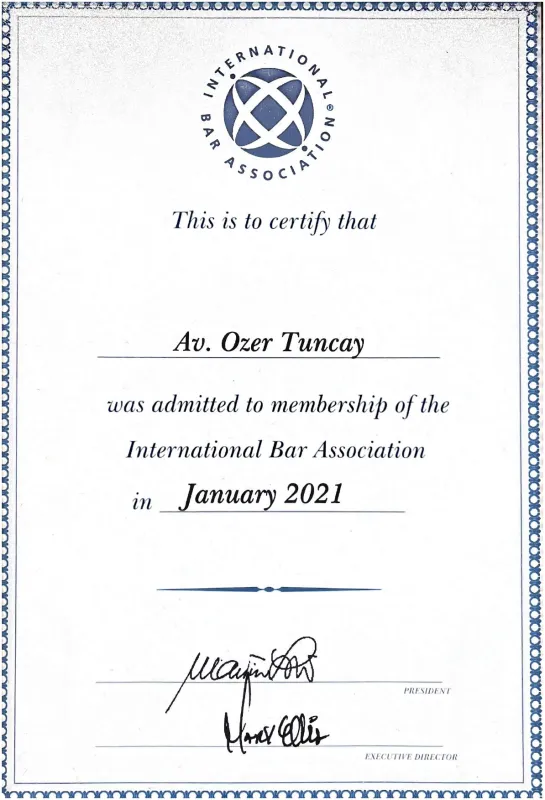 Сертификат членства Özer Tuncay в International Bar Association